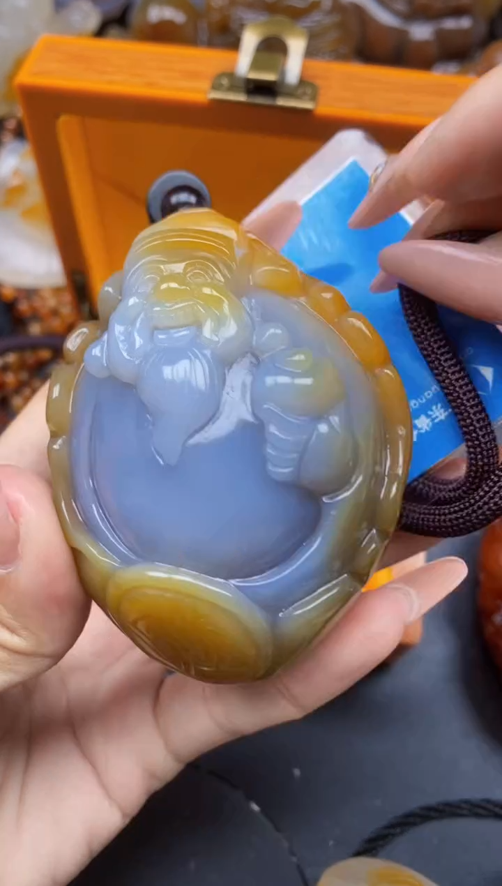 玛瑙/玉髓未镶嵌颈饰ll