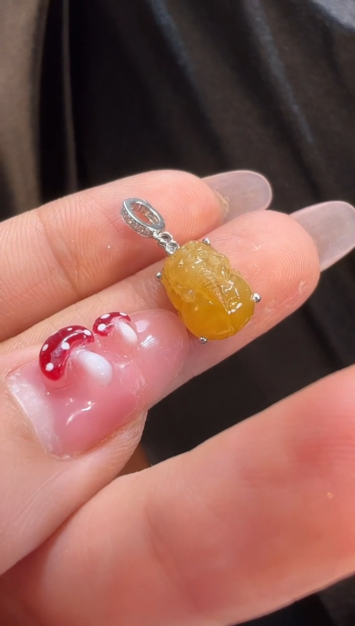 【闪购商品】翡翠颈饰18K金镶嵌吊坠