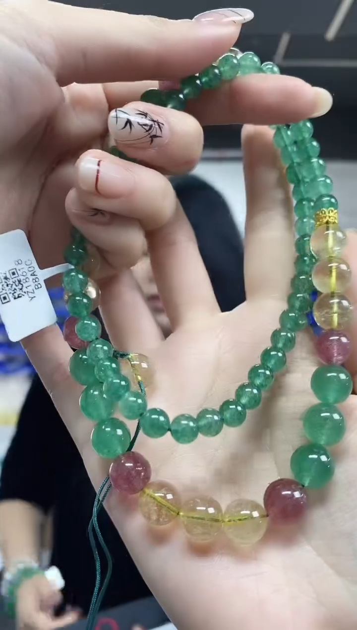 【闪购商品】水晶项链未镶嵌多样性发其一颜色微差