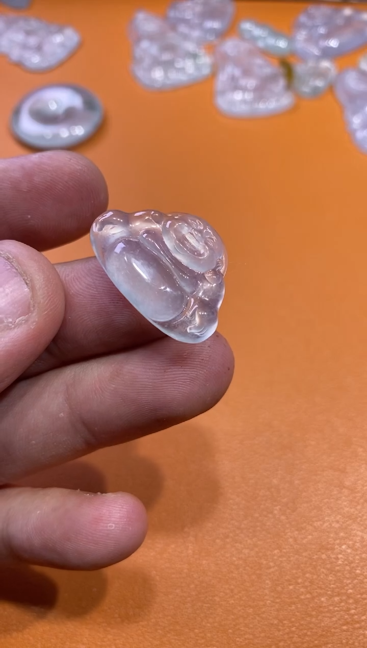 【闪购商品】翡翠吊坠(不含链)未镶嵌佛公4480