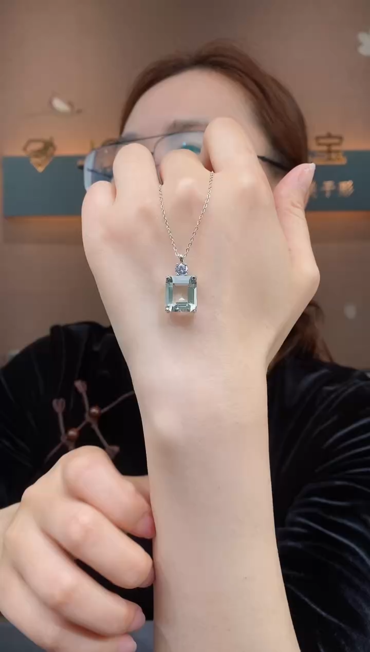 【闪购商品】绿水晶吊坠银S925镶嵌绿水晶吊坠