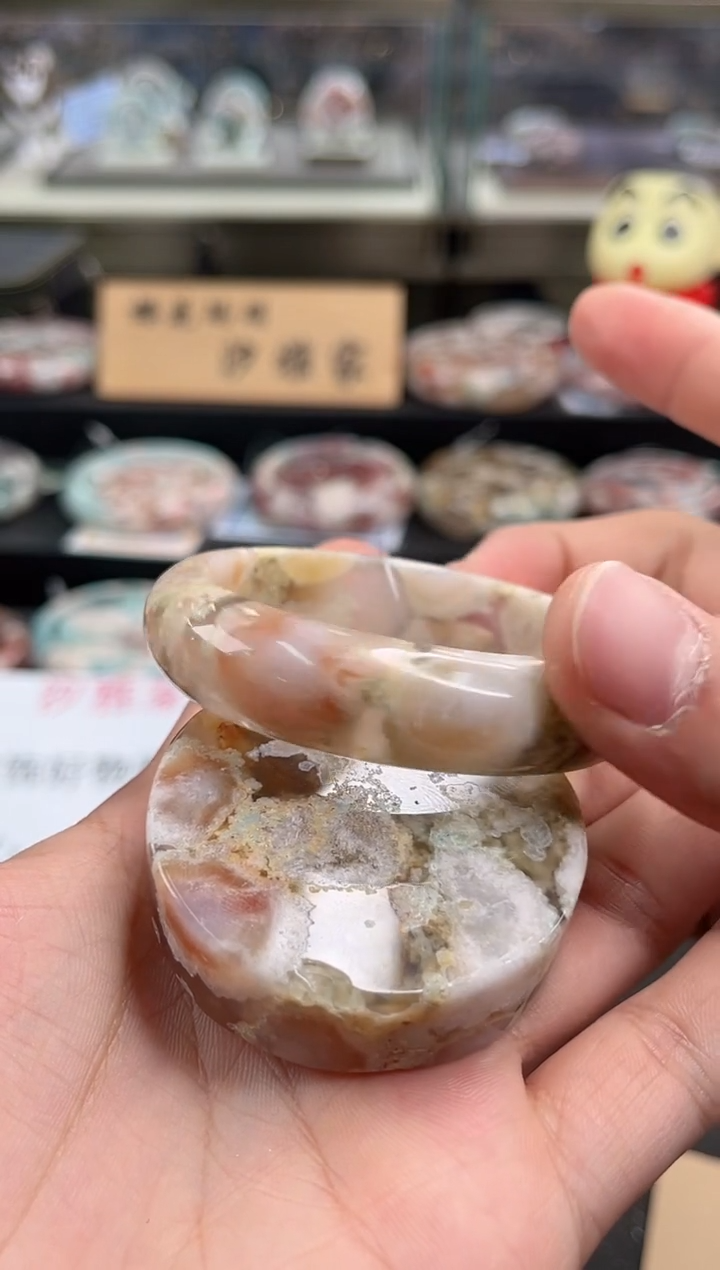 未镶嵌手镯石英质玉尘*丷圈口（赠品镯心）