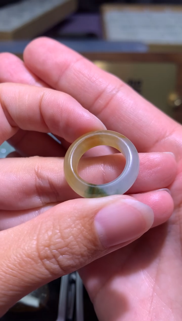 【闪购商品】定制翡翠未镶嵌毛货