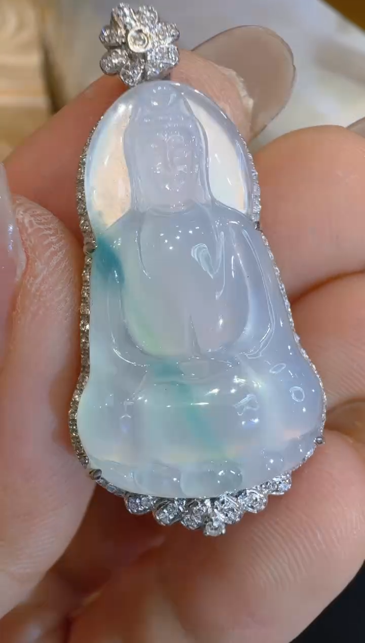 吊坠(不含链)18K金镶嵌翡翠多样性团购发一件