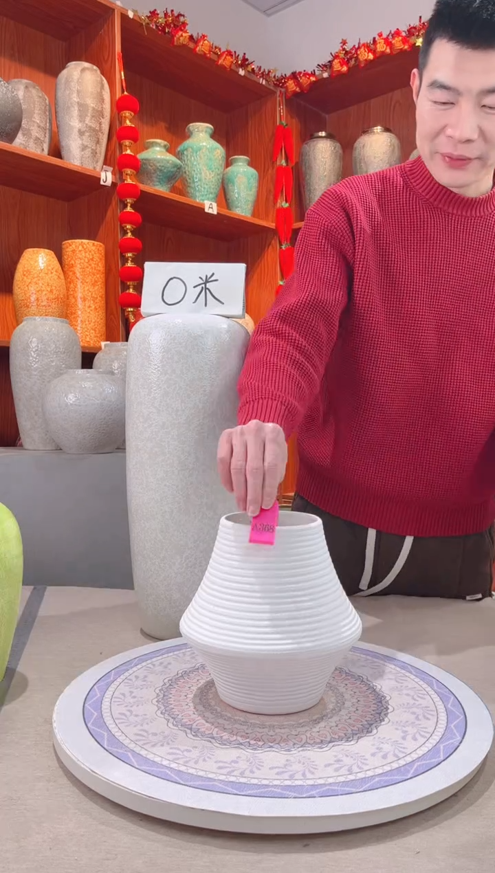 【闪购商品】瓶a368 不装水  陶瓷花瓶 无花