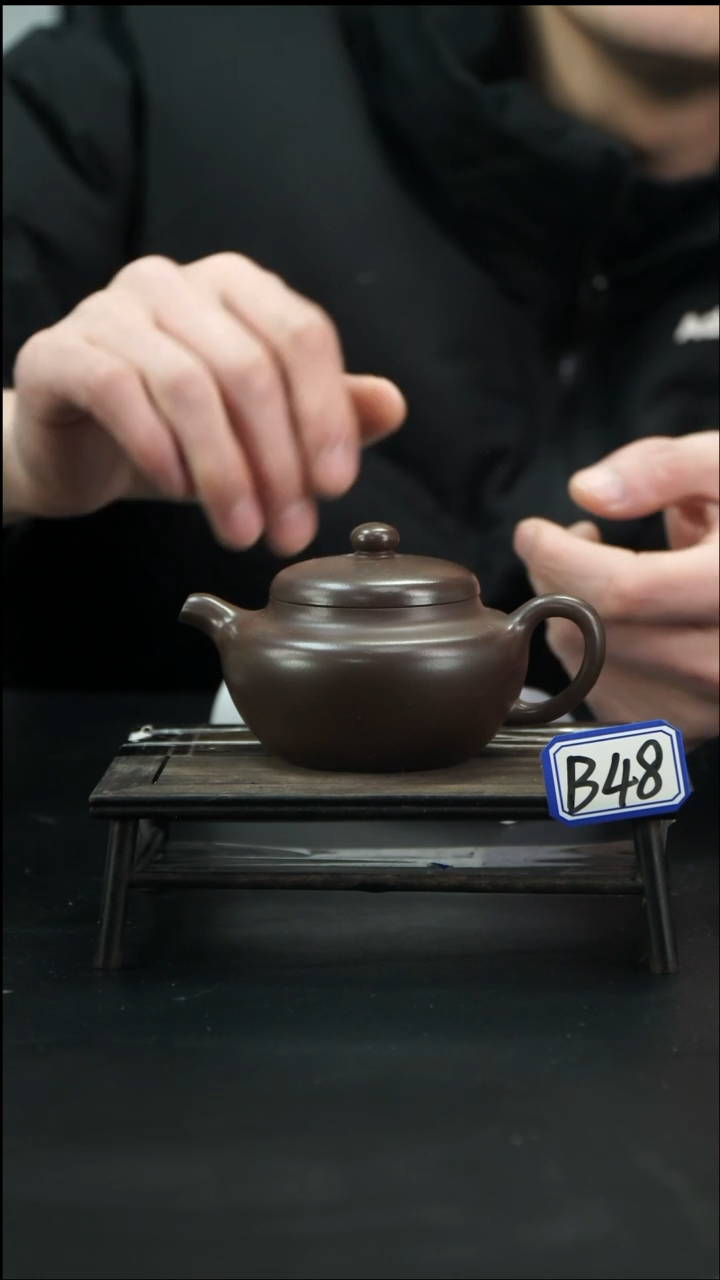 【闪购商品】紫砂茶壶B48 扁柿 紫朱泥 