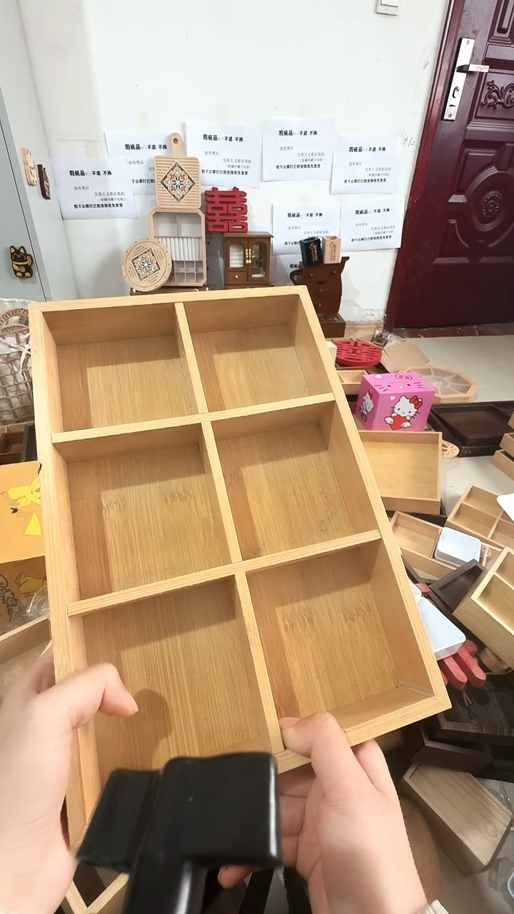 原木色科技木六宫格微瑕子拍下不退不换