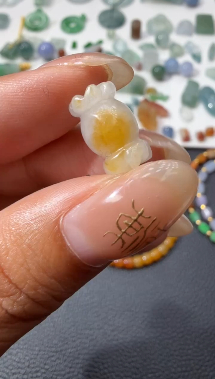 未镶嵌定制翡翠13.6*8.4