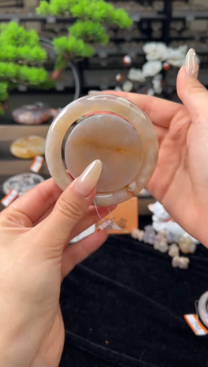 【闪购商品】石英质玉手镯未镶嵌55圈口（赠送镯心）11662