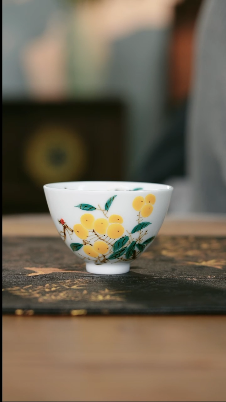 12-10手工手绘枇杷鸡心杯