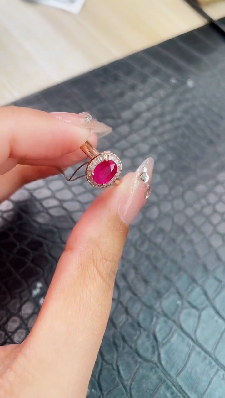 【闪购商品】红宝石戒指银S925镶嵌戒指