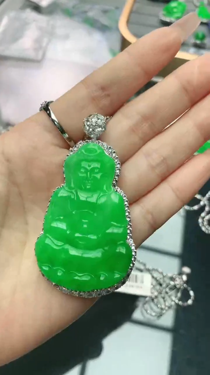 【闪购商品】翡翠颈饰18K金镶嵌赠礼盒证书