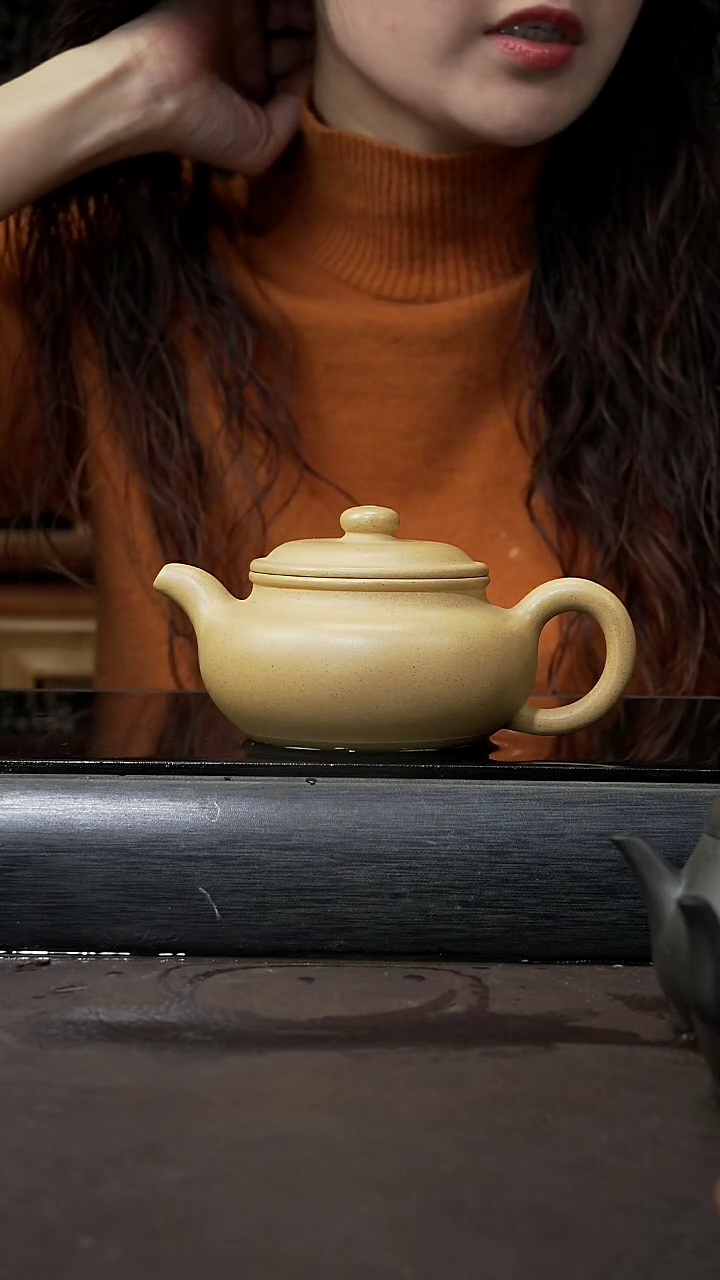 【闪购商品】紫砂茶壶本绿 仿古250cc  033