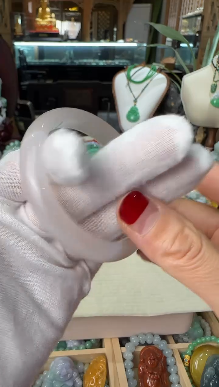 未镶嵌挂件翡翠玛 瑙手镯