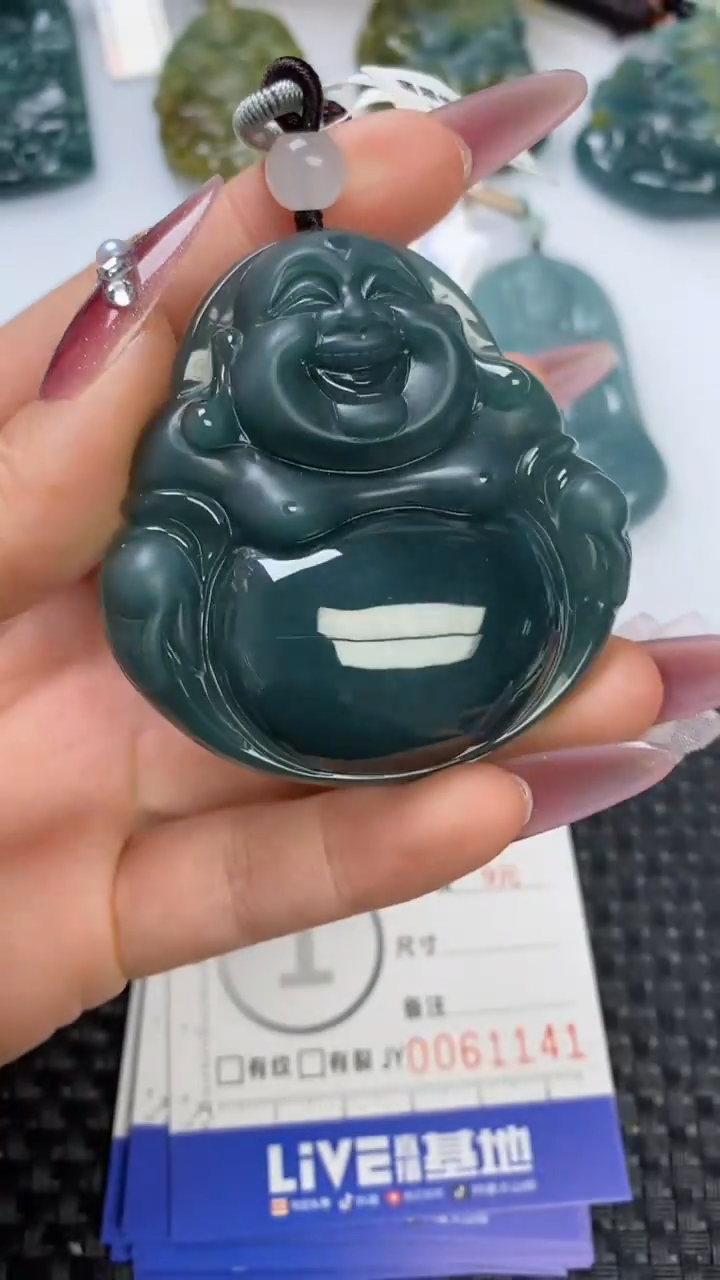 【闪购商品】翡翠颈饰未镶嵌11111111111111