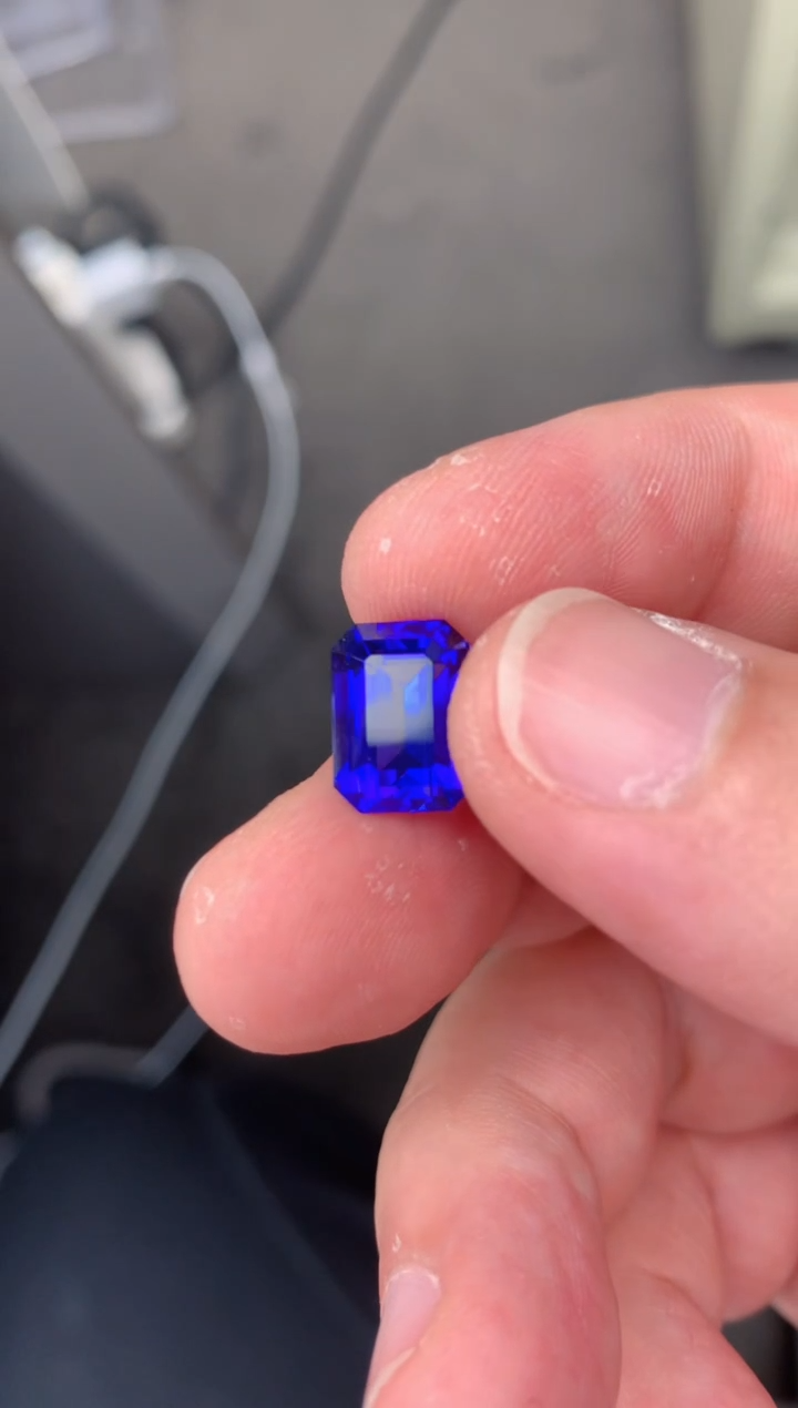 【闪购商品】坦桑石裸石未镶嵌5.9ct 坦桑石