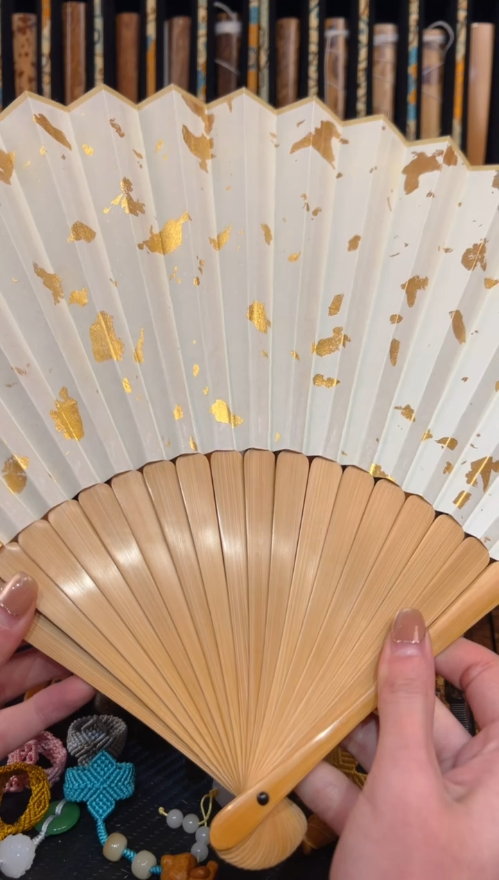 【闪购商品】扇子新玉单青倒排茄白色洒金