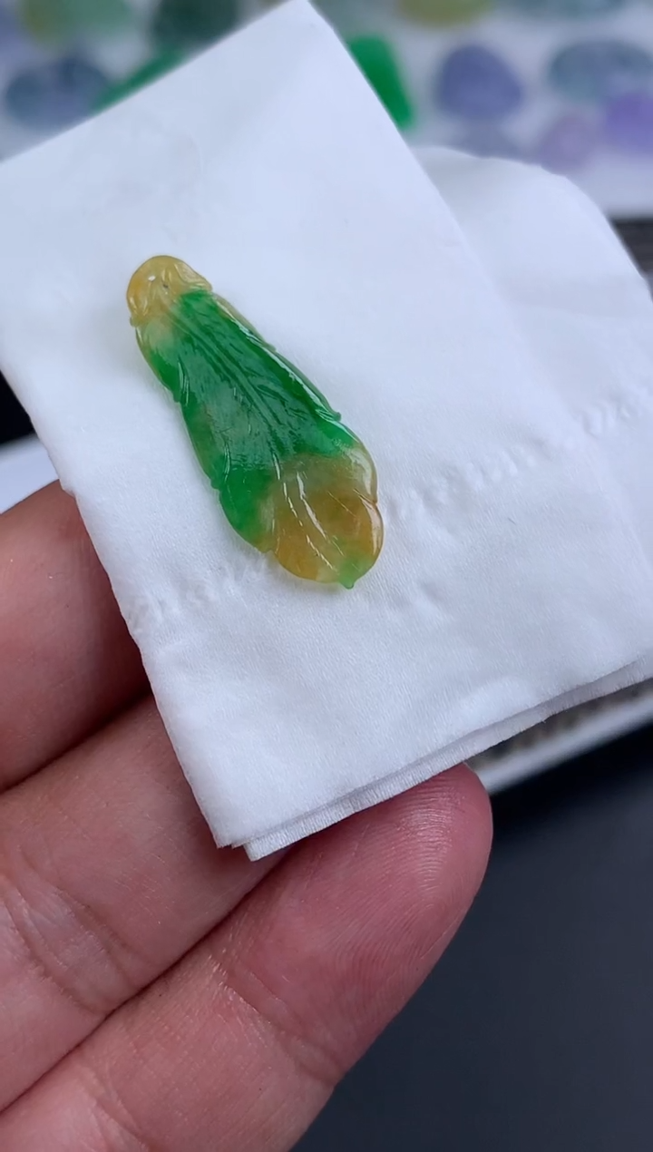 【闪购商品】定制翡翠未镶嵌翡翠