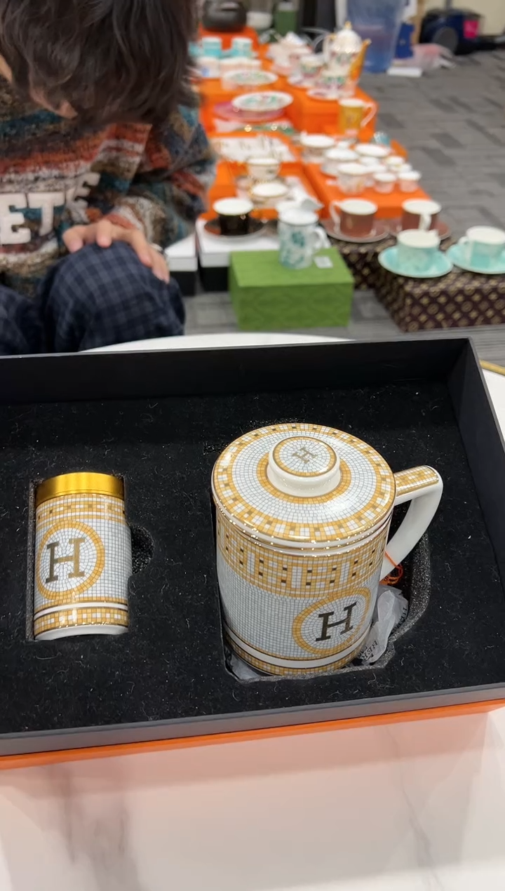 【闪购商品】杯H541--------------