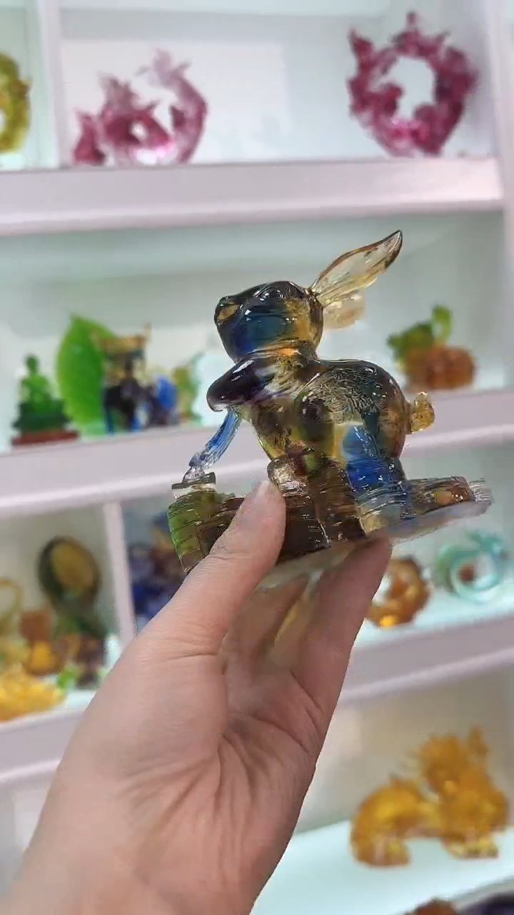 手工艺品琉璃兔兔
