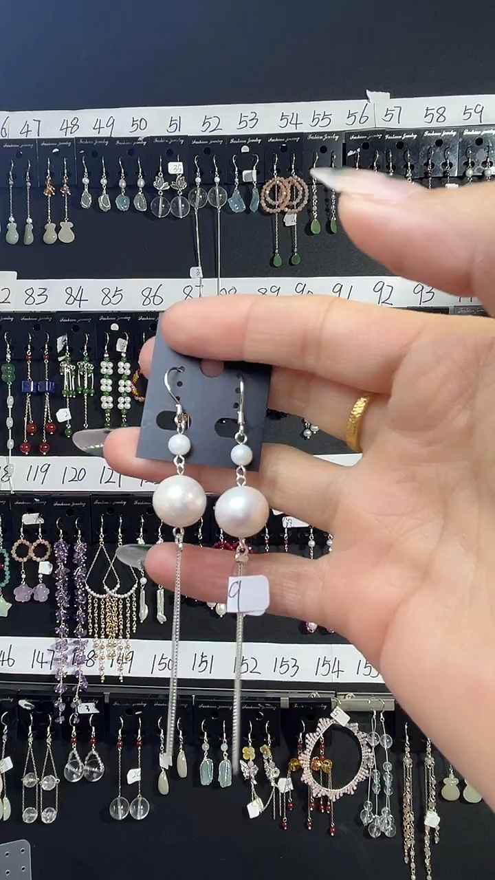 未镶嵌翡翠耳饰红****2红月亮微瑕