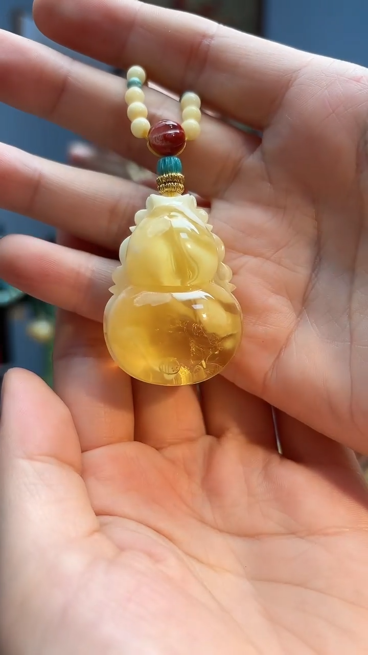 琥珀颈饰未镶嵌项链