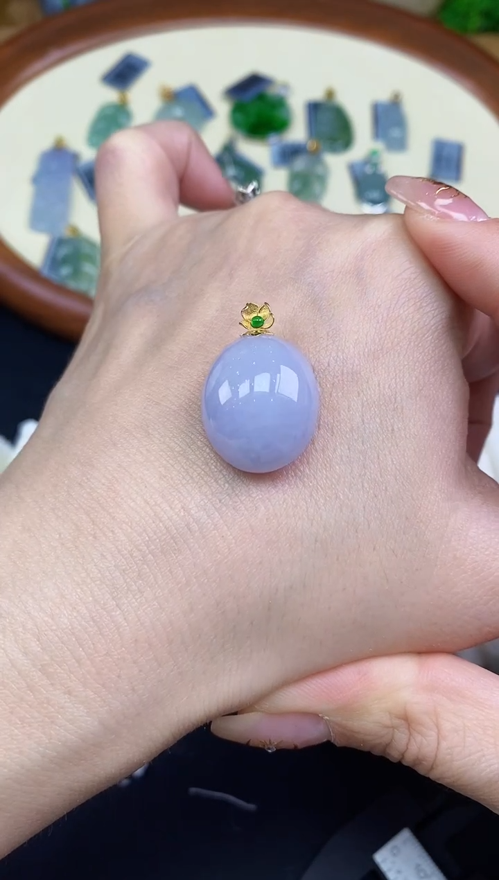 吊坠(不含链)18K金镶嵌翡翠蛋面18K金扣镶嵌@@CMT