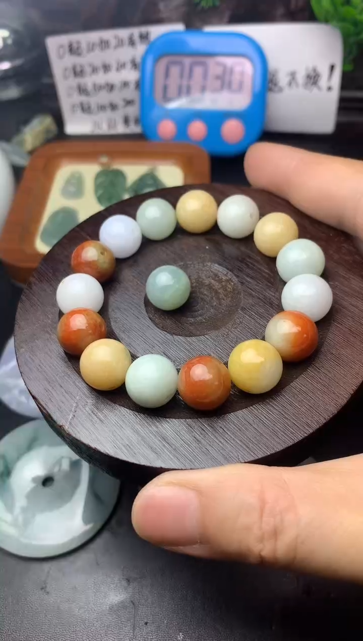 颈饰未镶嵌翡翠老*妖手串