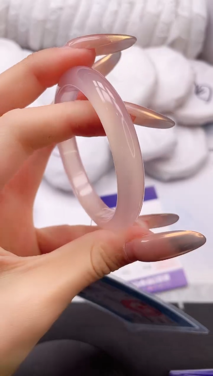 【闪购商品】石英质玉手镯未镶嵌8K347-51