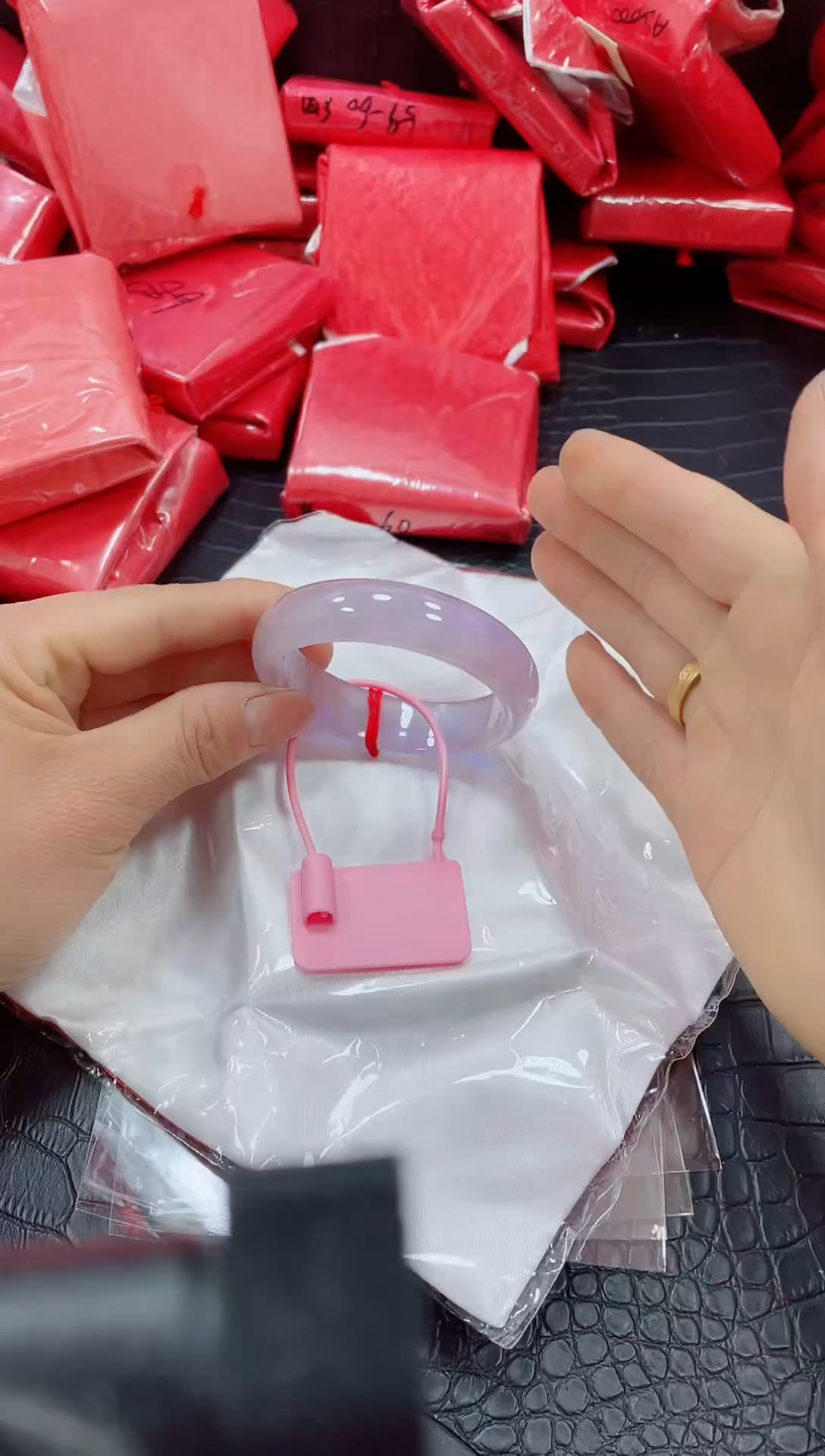 非金属无玲玲180号手镯54.7圈口