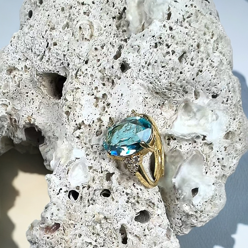 星辰Z43天辰博藏臻美首饰配送礼盒