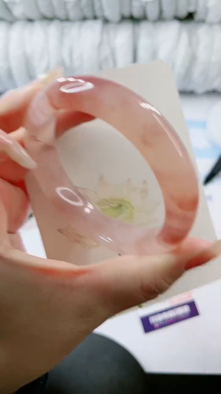 【闪购商品】石英质玉手镯未镶嵌多样性发货V575