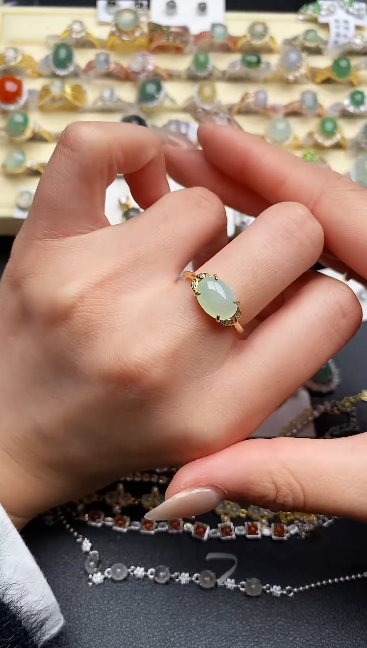 【闪购商品】翡翠戒指银S925镶嵌9999999+10