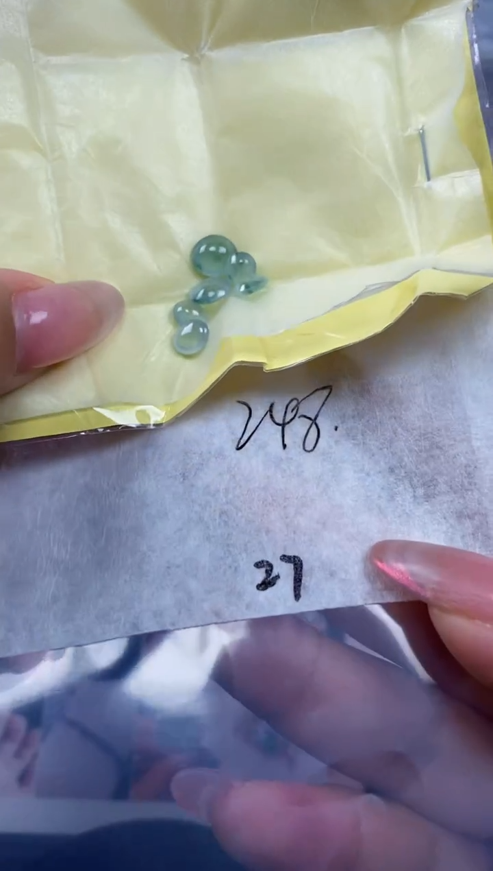 翡翠散珠翡翠 散珠