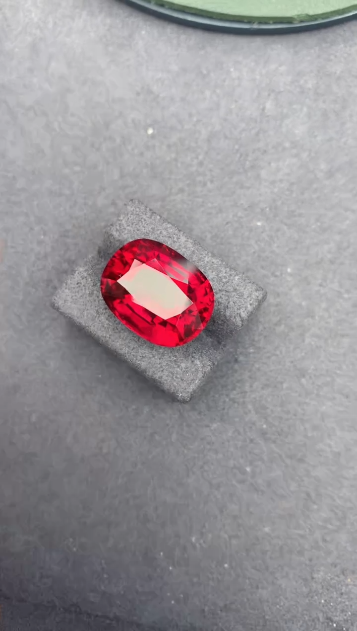【闪购商品】碧玺裸石未镶嵌21.9ct 卢比来碧玺