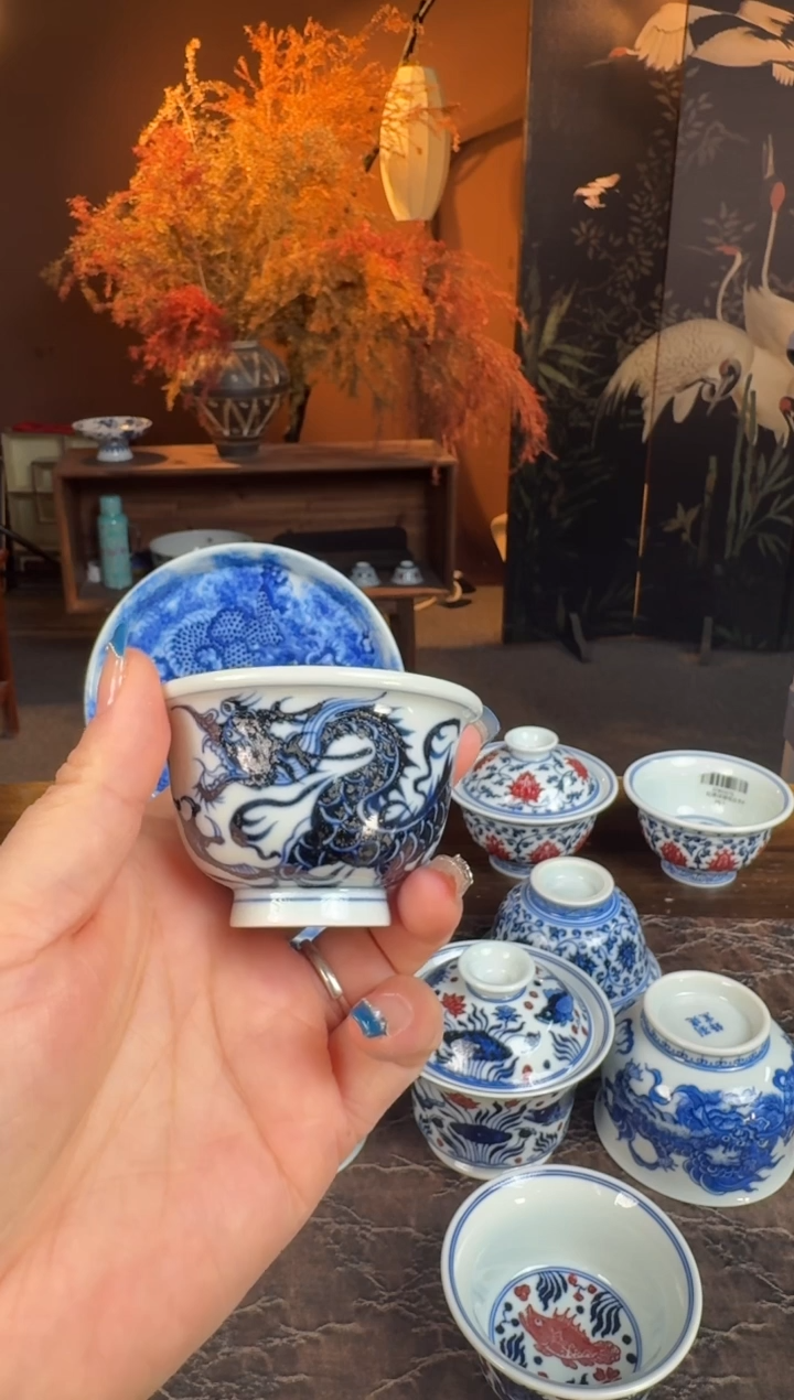 杯子三方器合青花龙纹小压手杯