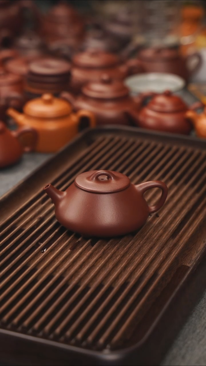 茶壶紫砂四底小平盖