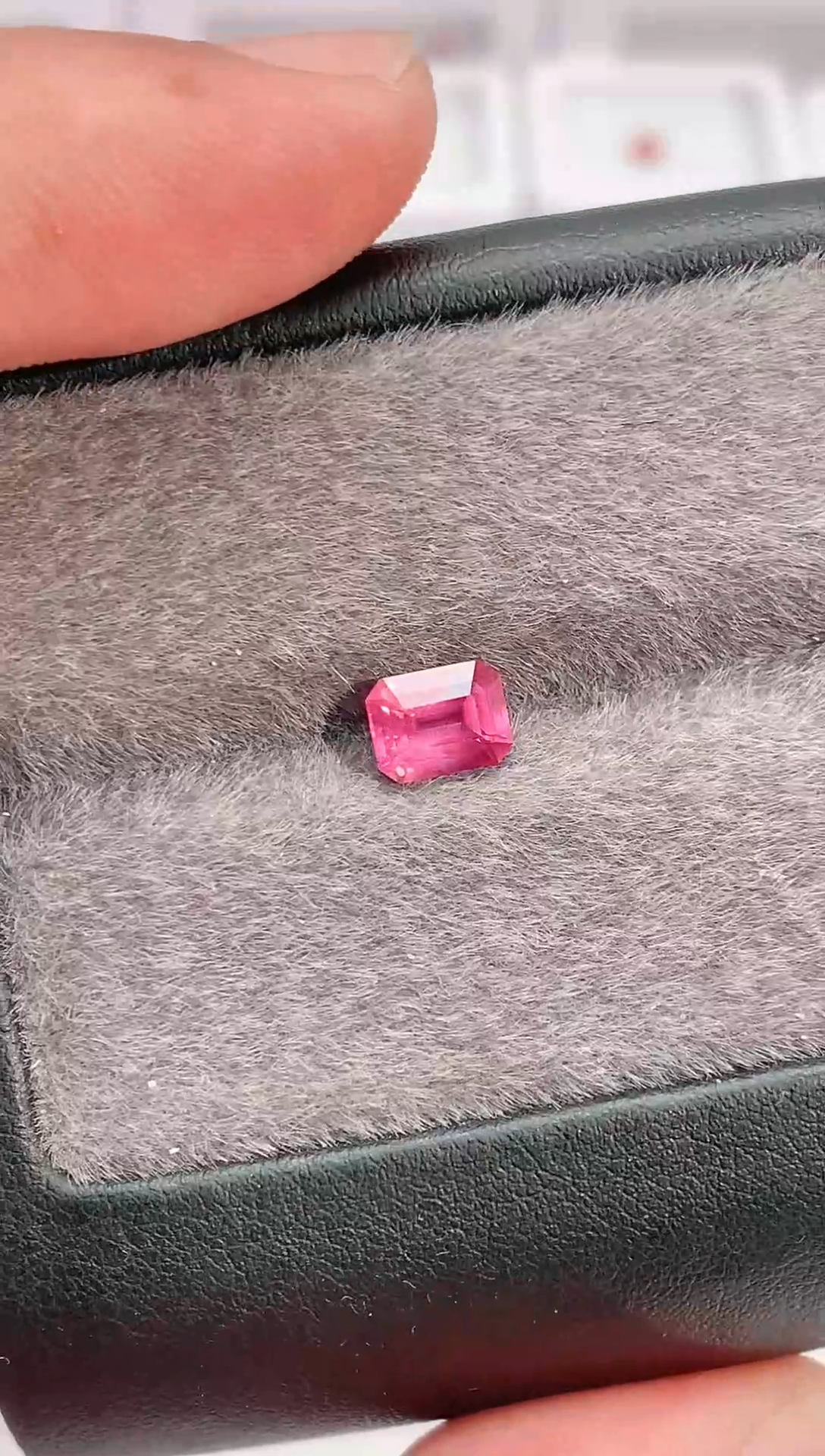 裸石尖晶石1.22-6100天然马亨盖尖晶石