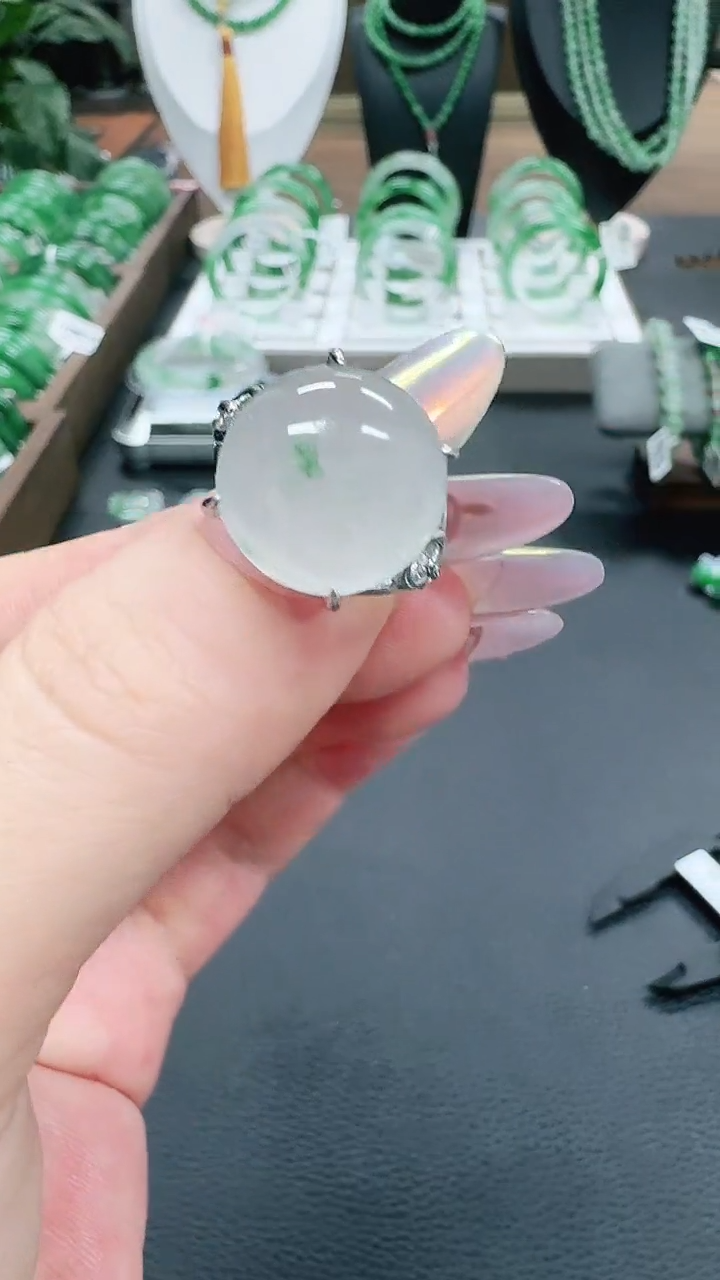 未镶嵌1石英质玉（非洲翠）/1099