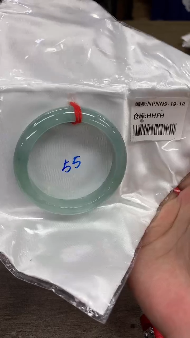 【闪购商品】翡翠手镯未镶嵌翡翠手镯