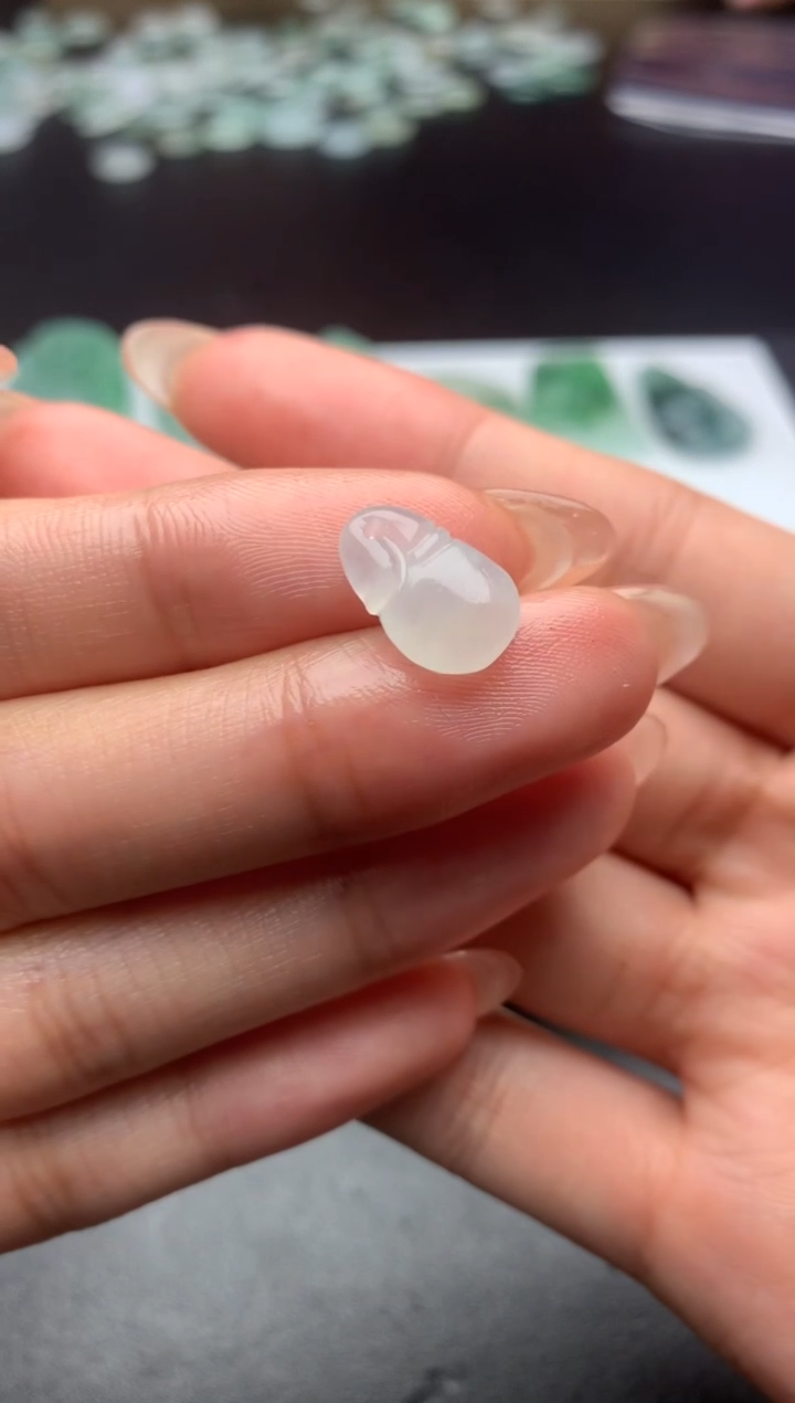 【闪购商品】定制翡翠未镶嵌毛货