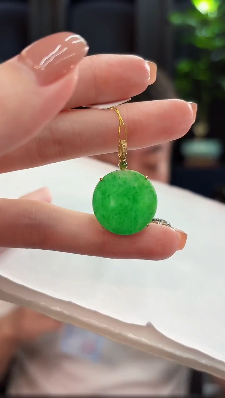吊坠(不含链)18K金镶嵌翡翠 缅甸A货/支持复检/一件