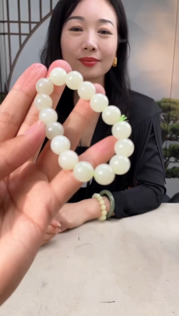 【闪购商品】定制和田玉和田玉（多样性拍一发一带证）22076