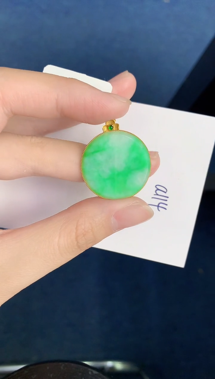 【闪购商品】翡翠颈饰18K金镶嵌000000000