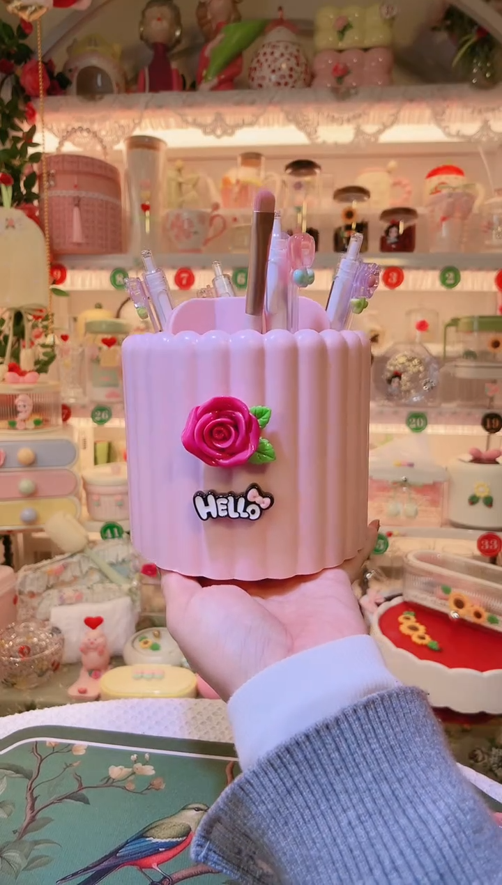 旋转笔筒——小家焕新必备！