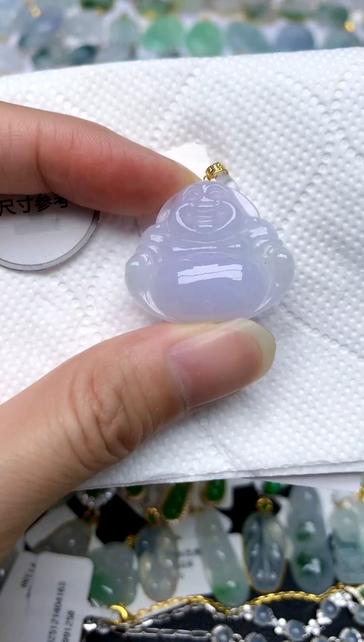 颈饰18K金镶嵌翡翠天然A货翡翠