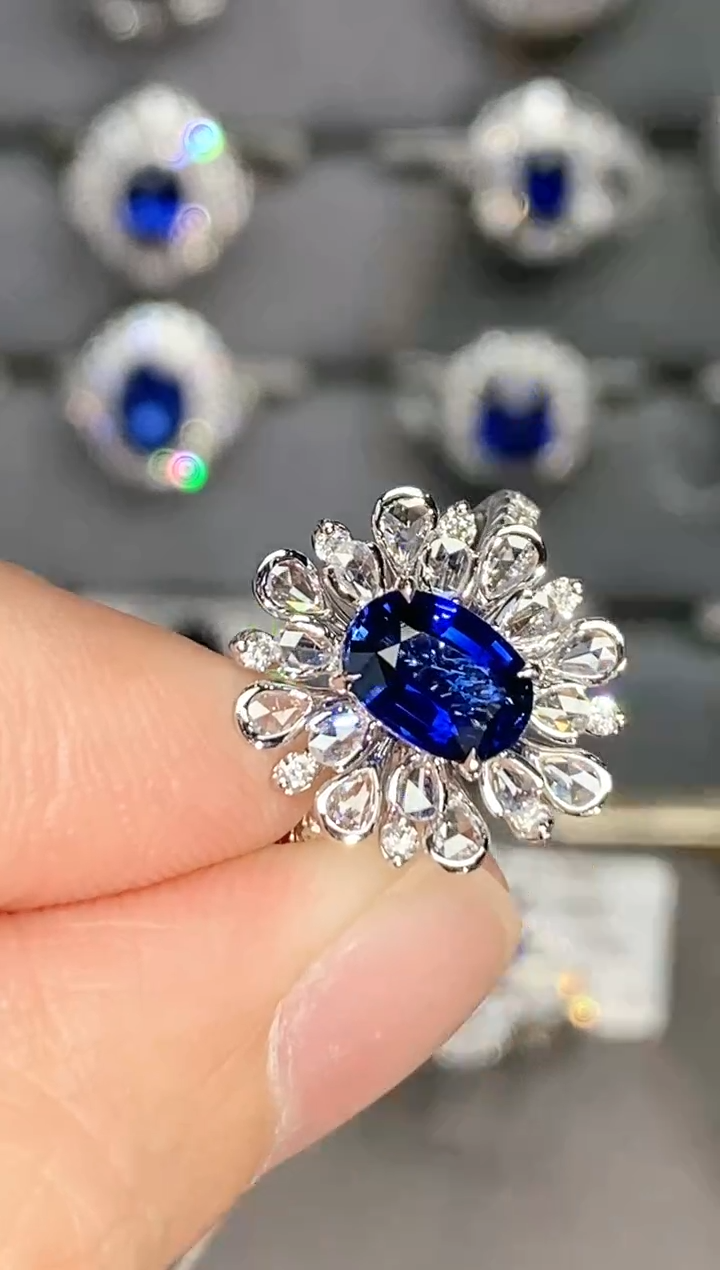 【闪购商品】蓝宝石戒指18K金镶嵌1.22ct/年货节专属价