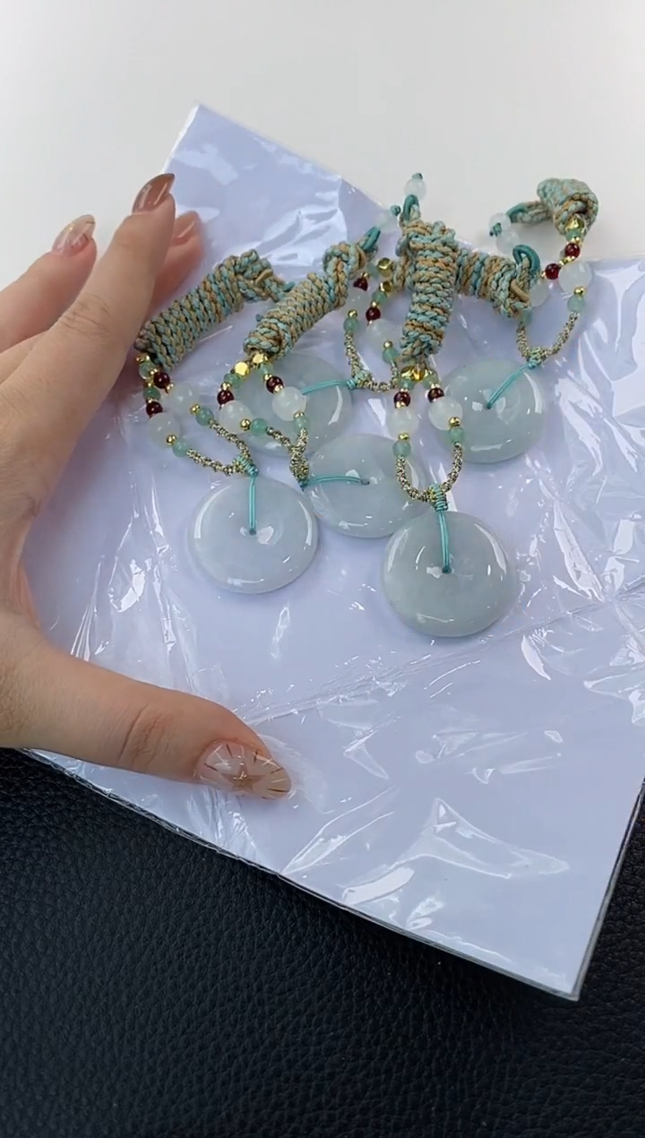 吊坠(不含链)未镶嵌翡翠天然A货翡翠 多样性发其一