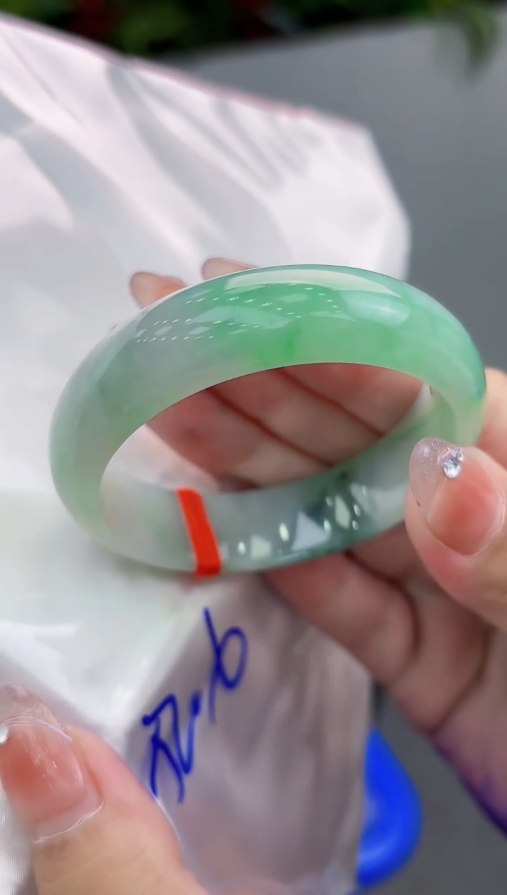 【闪购商品】翡翠手镯未镶嵌翡翠手镯