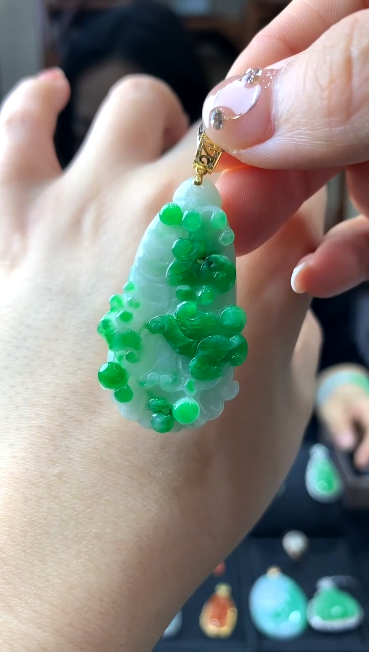 翡翠18K金镶嵌吊坠(不含链)挂件